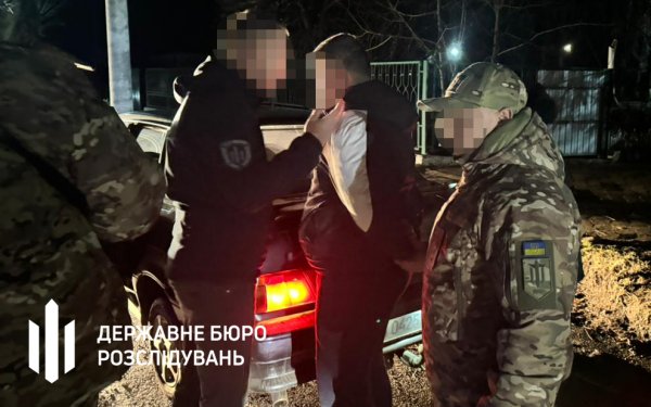 На Одещині судитимуть працівника ТЦК та правоохоронця, які торгували «білими квитками»