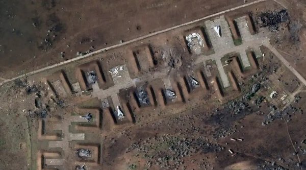 
Майданчик для атак. Як РФ використовує аеродроми для війни та чи може по них бити Україна 