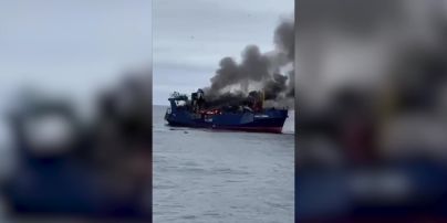 
Росіяни вгатили ракетою по власному судну в Балтійському морі, є загиблі (відео)
