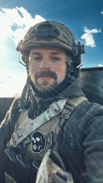 
Військовий Юрій Василенко: Зараз не час роздумувати – йти на війну чи ні 