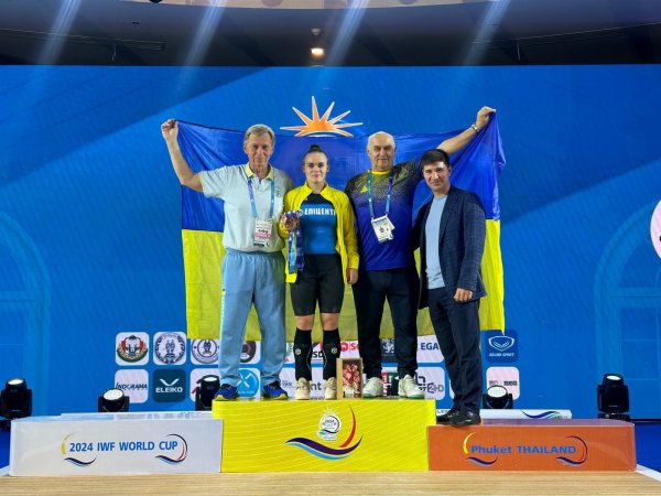 Важкоатлетка Світлана Самуляк виборола три "бронзи" на Кубку світу в Таїланді
                                