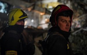 Пошкоджені енергооб’єкти, пожежі, перебої з водою: наслідки масованого удару РФ по Україні