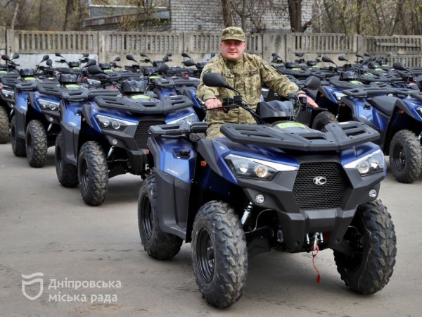 Дніпро відправило бойовим бригадам 50 квадроциклів