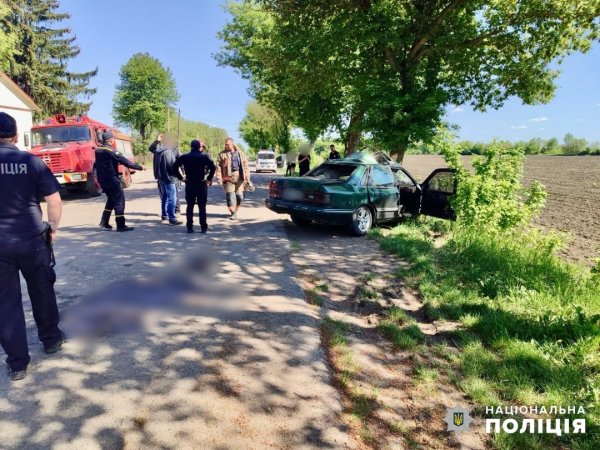 На Одещині у ДТП загинув водій і постраждала п'ятирічна дитина