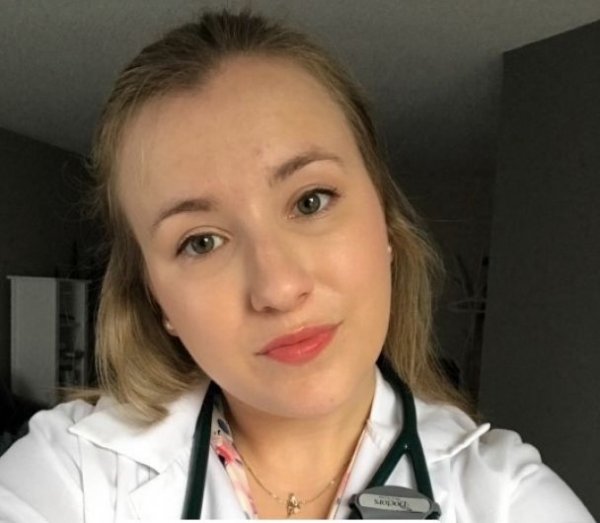 
31-річна лікарка оголосила про власну смерть у TikTok: що сталося (фото, відео)
