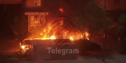 
У Бєлгороді після серії вибухів спалахнули пожежі: відео
