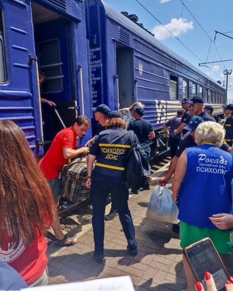 На Волинь прибув черговий евакуаційний потяг з Донеччини