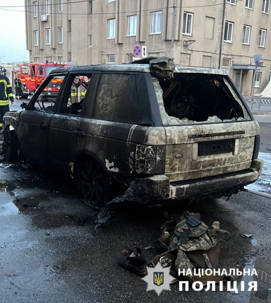 Поліція затримала палія автомобіля військового у Харкові