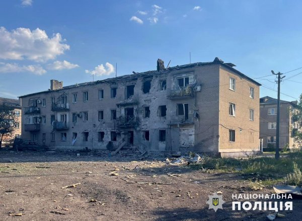 На Донеччині за добу зафіксували понад 2500 ударів ворога по населених пунктах