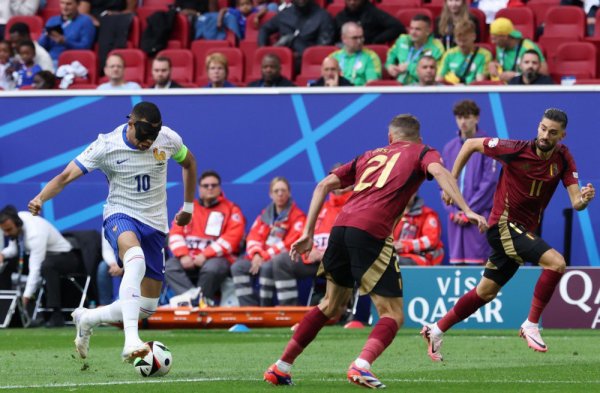 Євро-2024: Франція мінімально перемогла Бельгію в 1/8 фіналу
                                