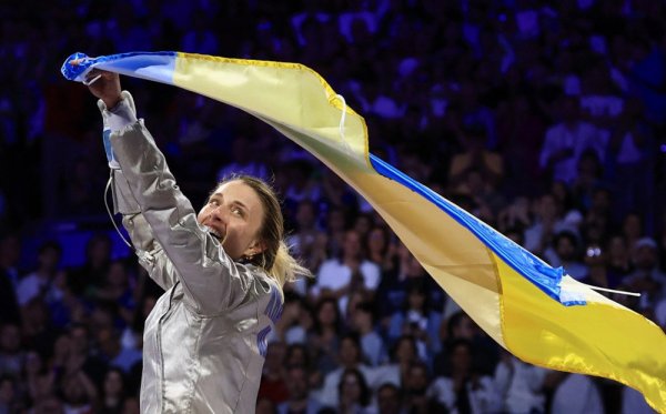 Перше золото на Олімпіаді-2024: збірна України перемогла у фіналі командного фехтування на шаблі
                                