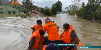 
У Японії вирує тайфун "Шаньшань": троє загиблих, масові відключення світла та скасовані рейси
