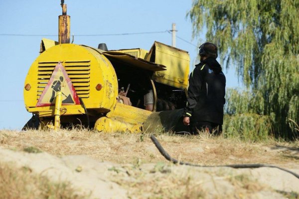 
Хто контролює ситуацію щодо забруднення Сейму та Десни та чи є загроза для Києва 