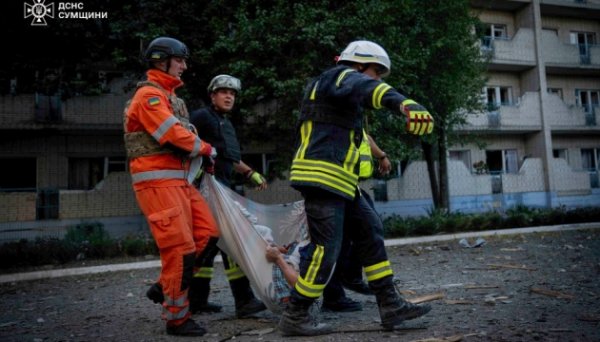 Удар по геріатричному пансіонату в Сумах: пацієнтів евакуювали у безпечні місця