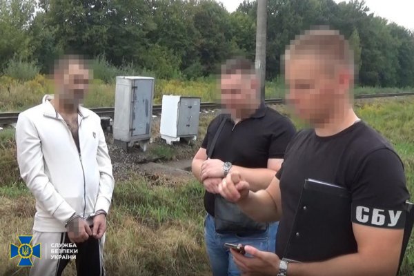 У Києві за підпал відділень Укрпошти затримали 16-річного студента