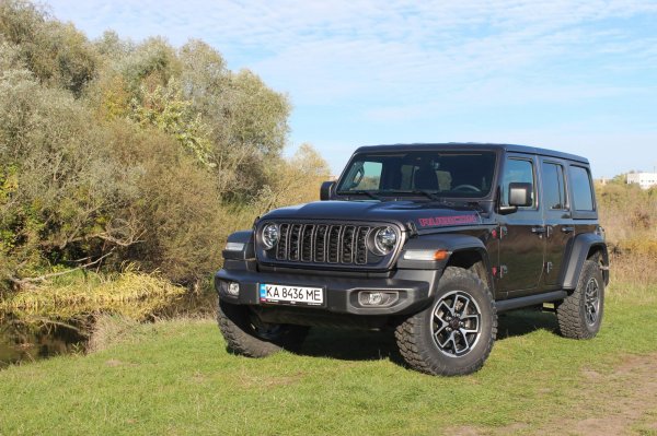 
Тест-драйв Jeep Wrangler: переваги та недоліки рамного позашляховика 