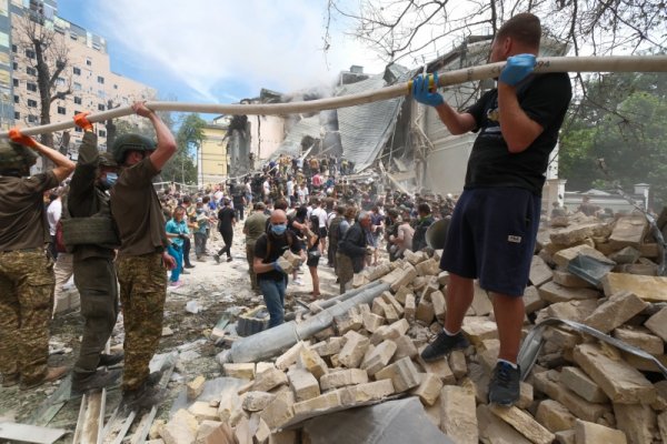 
1000 днів болю, поту та опору. Що пережили українці за час війни з Росією 