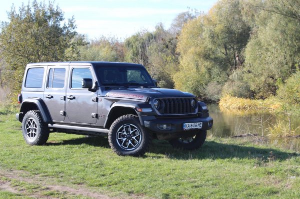 
Тест-драйв Jeep Wrangler: переваги та недоліки рамного позашляховика 