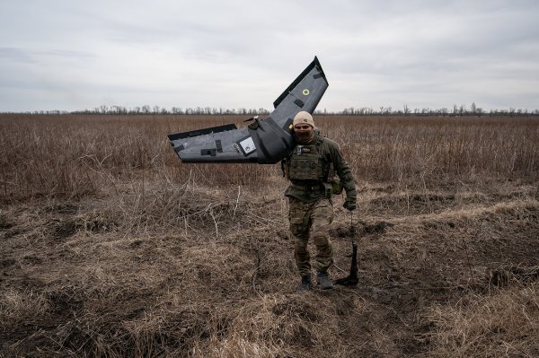 
Соціолог Любомир Мисів: Рівень довіри до ЗСУ не падає, а до мобілізації ставлення неоднозначне 