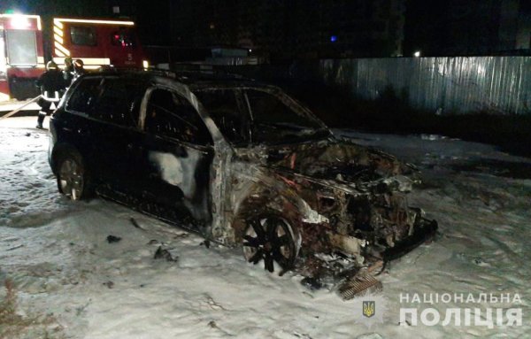 В Одесі затримали молодика за підозрою у підпалі автомобіля