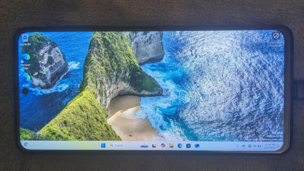 Windows 11 вдалося запустити на бюджетному смартфоні Xiaomi – працює "гладко"
