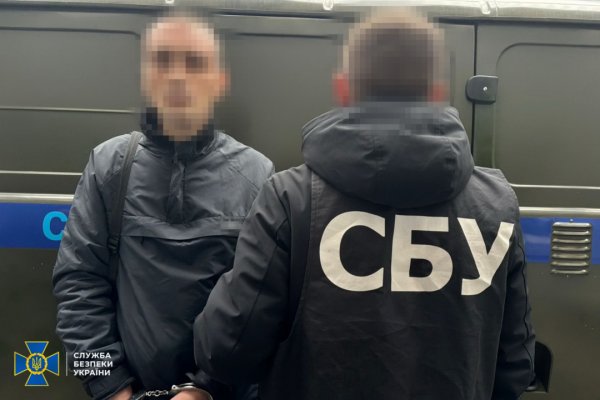 Підпалювали відділення пошти й авто військових: силовики затримали ще трьох поплічників спецслужб РФ