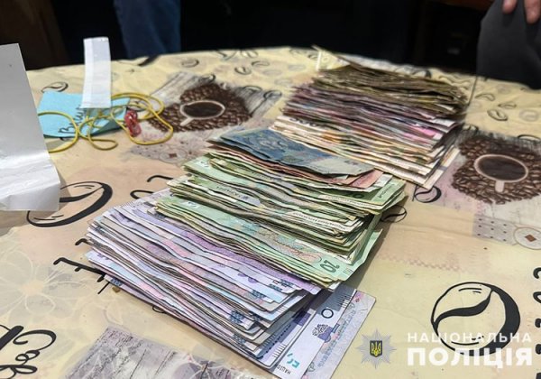 На Тернопільщині викрили незаконний видобуток води, яку продавали під відомим брендом