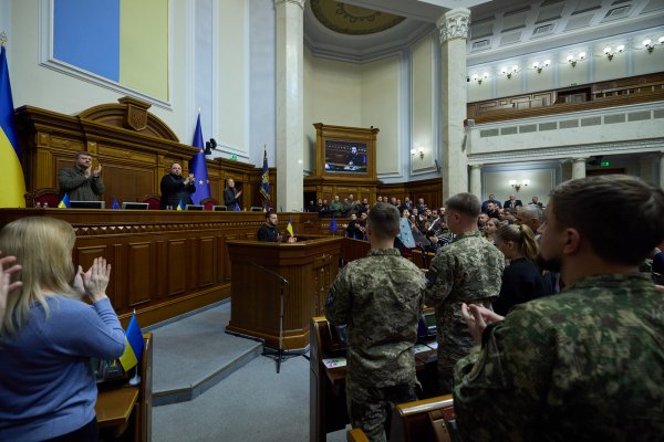 
Усі на вибори? До чого готуються Зеленський, Залужний та інші топ-політики 