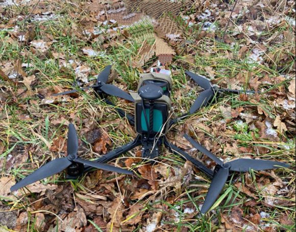 
"Відьмак" на службі ЗСУ: Міноборони схвалило новий FPV-дрон для ударів по бронетехніці РФ 