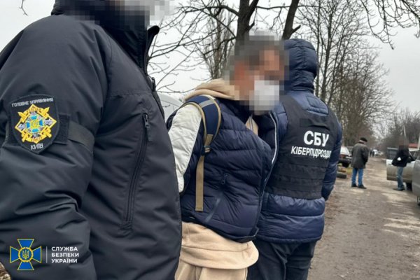 СБУ викрила групу російських агентів, які коригували удари по Силах оборони у трьох областях