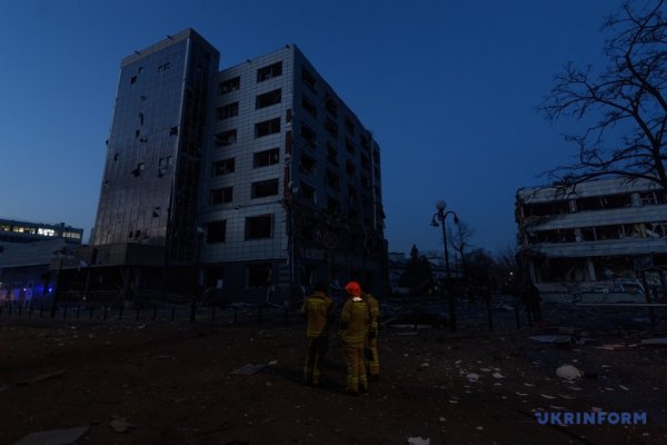 У Києві через російську атаку припинили подачу газу у три будівлі в Оболонському районі