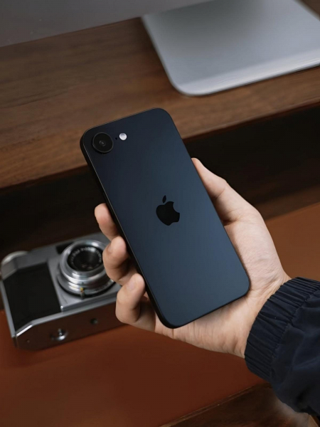 Вихід найбюджетнішого iPhone SE 4 перенесли, але чекати доведеться недовго