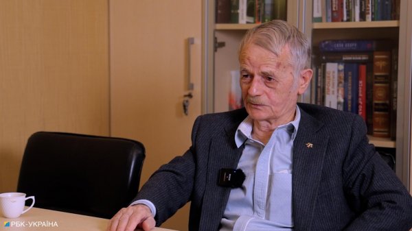 
Мустафа Джемілєв: Кримських татар вважали ненадійними, а ми стали основною силою проти окупації 