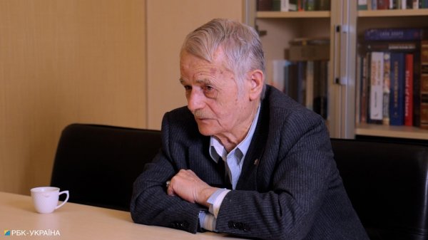 
Мустафа Джемілєв: Кримських татар вважали ненадійними, а ми стали основною силою проти окупації 