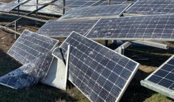 Війська РФ майже 20 разів обстріляли Нікопольщину - пошкоджені інфраструктура, ЛЕП та будинки