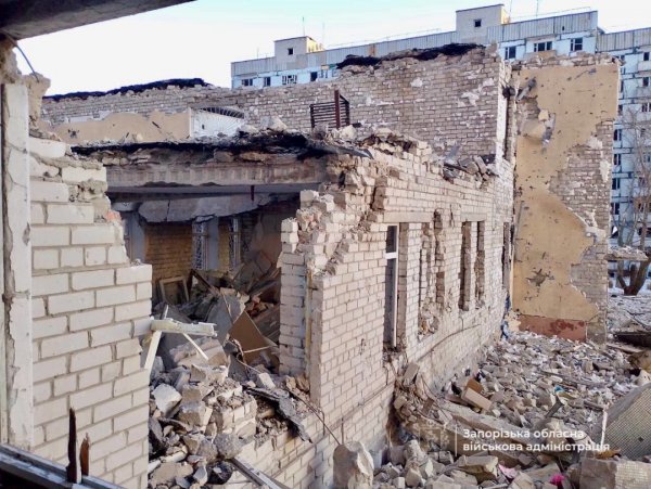 У Запорізькій області війська РФ зруйнували приміщення амбулаторії