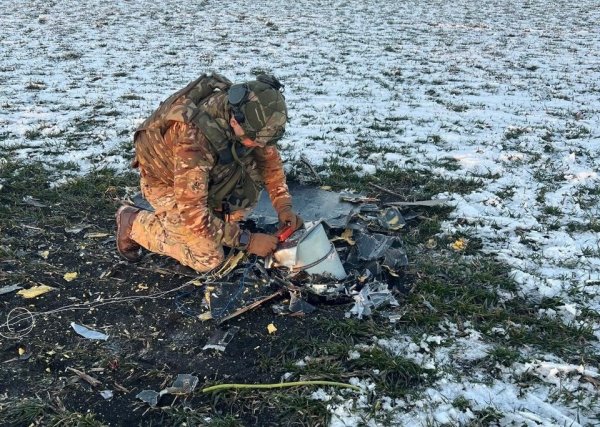 На Кіровоградщині знешкодили термобаричну частину збитого російського безпілотника