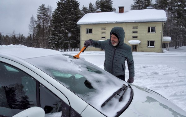 
Зимове водіння авто: ТОП-3 правила, які можуть врятувати життя 