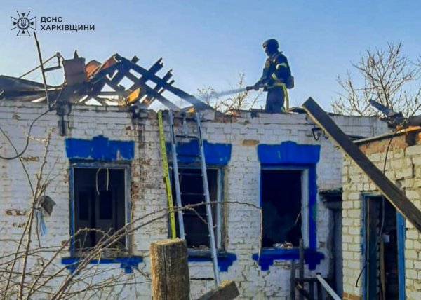 Росіяни атакували дроном село у Куп’янському районі - загорівся будинок
