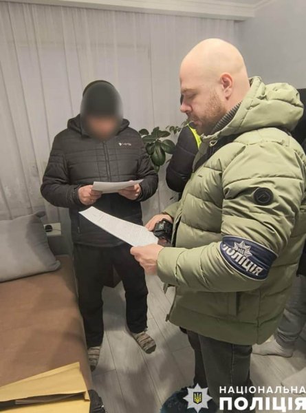 На Дніпропетровщині група військових допомагала дезертирам тікати з армії: їх викрили