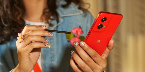 Журналісти обрали найкращі Android-альтернативи "бюджетному" iPhone 16e