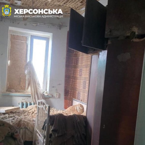На Херсонщині показали наслідки російської атаки на селище Східне