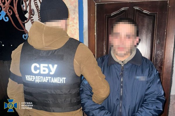 СБУ затримала чотирьох агентів РФ, які підпалювали військові автомобілі на Дніпропетровщині