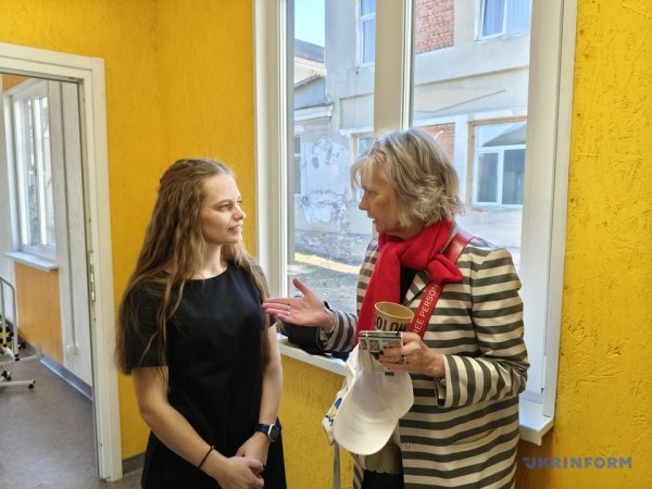 У Тернополі благодійники збудували модульний реабілітаційний центр