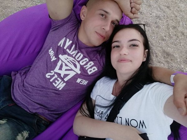 
"Наша мета – визволити всіх". Історії українок, які виборюють повернення рідних з полону 