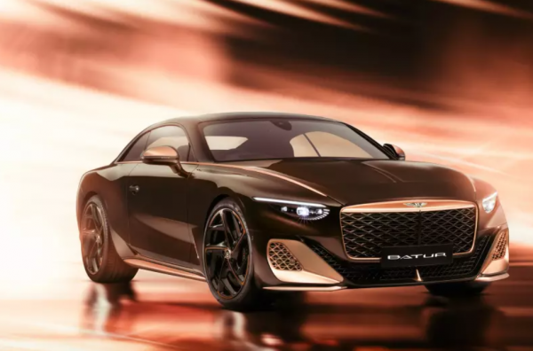 
З рожевим золотом: Bentley представила унікальне купе Batur 