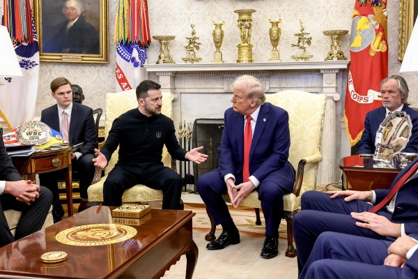 
Сварка року. Які наслідки конфлікту Зеленського і Трампа і чи врятує ситуацію Європа 