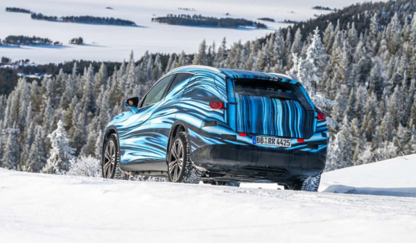 
Mercedes-Benz показав електричний кросовер GLC: перші фото та технічні подробиці 