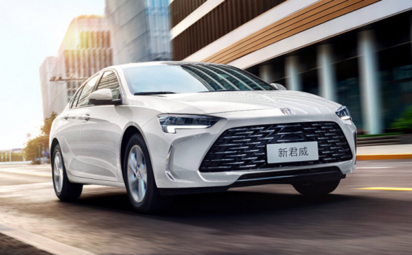 
Седан Opel Insignia під американським брендом суттєво оновили: характеристики та ціни 