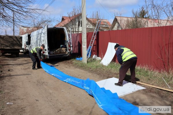 У Слатиному на Харківщині внаслідок авіаудару зруйновані три будинки, ще 22 - пошкоджені